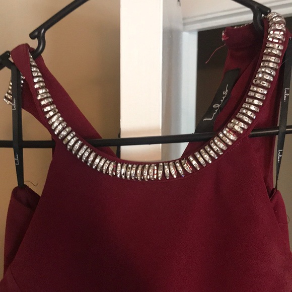 Maroon two piece formal dress - Picture 2 of 4
